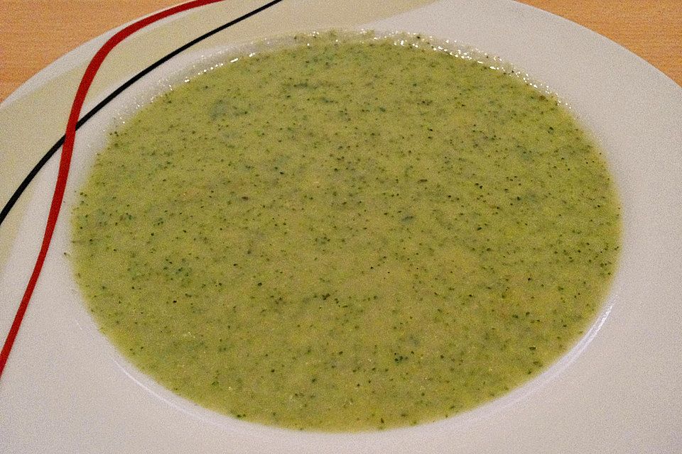 Brokkolisuppe