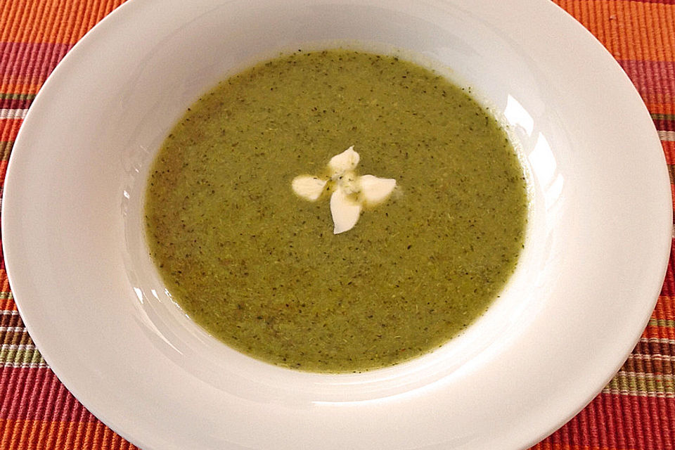 Brokkolisuppe