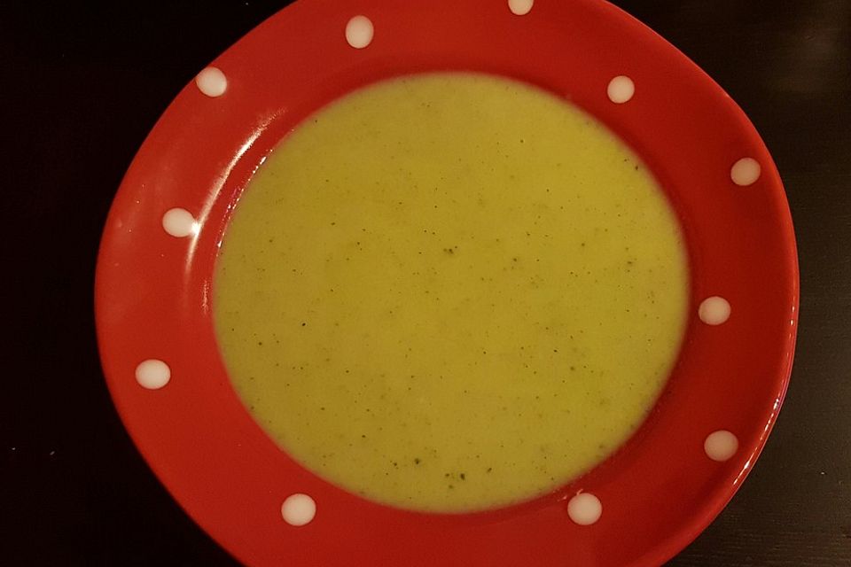 Brokkolisuppe