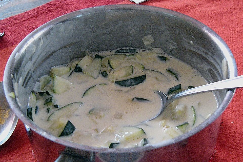 Mascarpone - Zucchini - Sauce