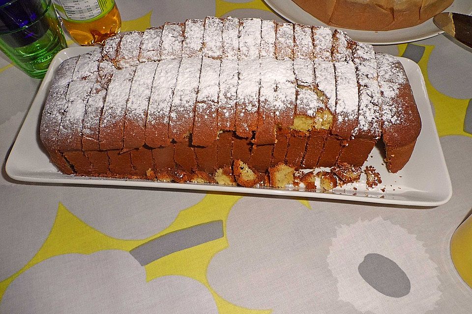 Kermakakku Finnischer Kuchen