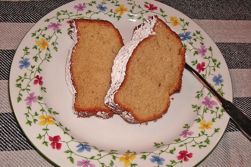 Kermakakku Finnischer Kuchen