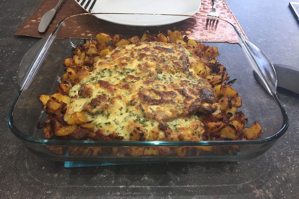 Bratkartoffelauflauf mit Schnitzel