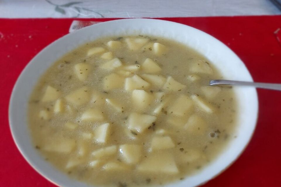 Kartoffelsuppe ohne Fleisch