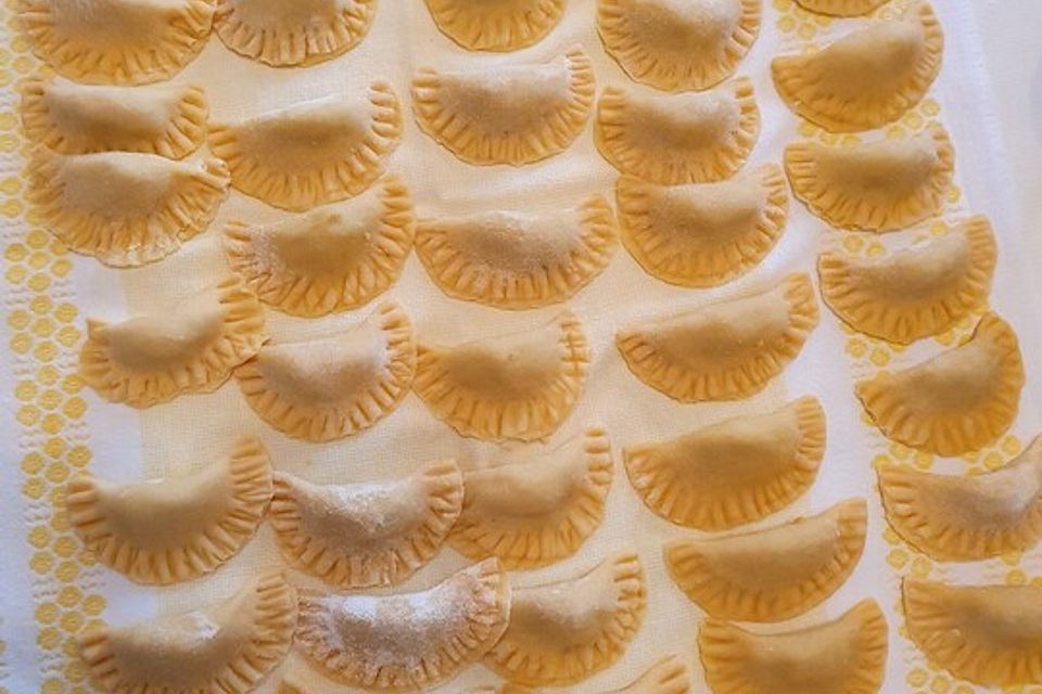 Kürbis-Ravioli mit Salbeibutter