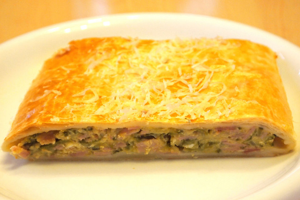 Zucchinistrudel