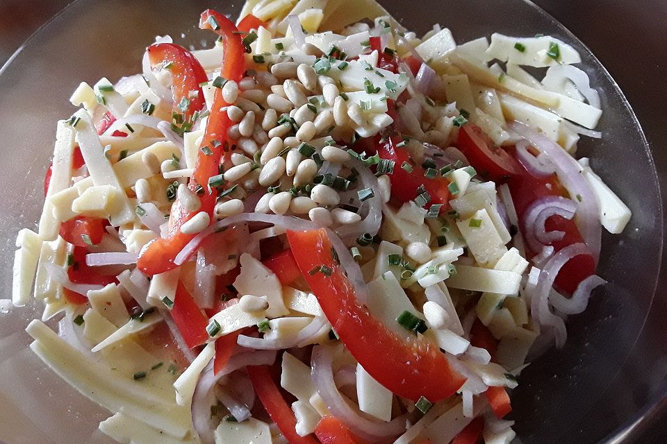 Paprika - Käse - Salat