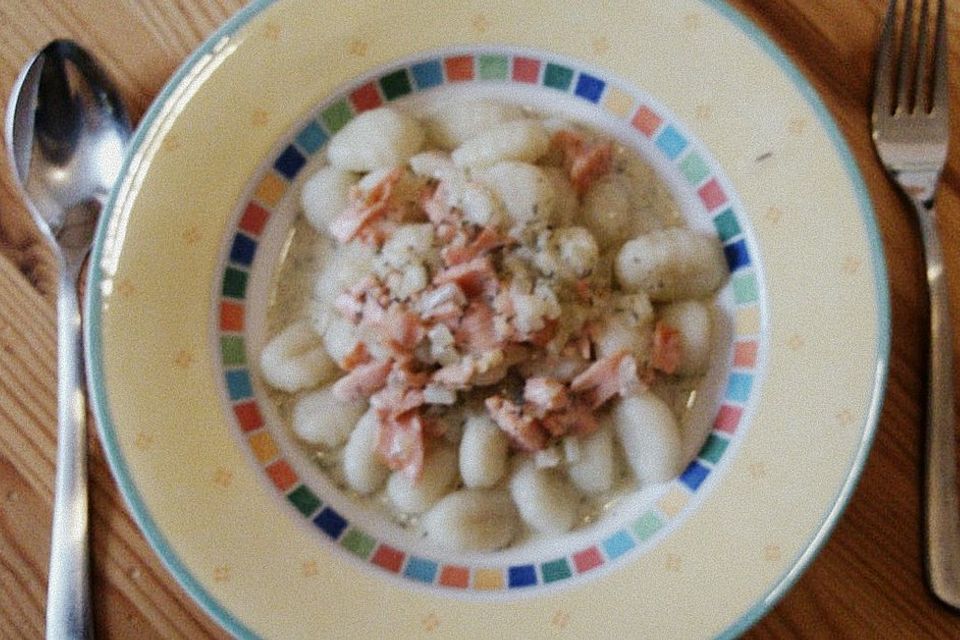 Lachs mit Gnocchi