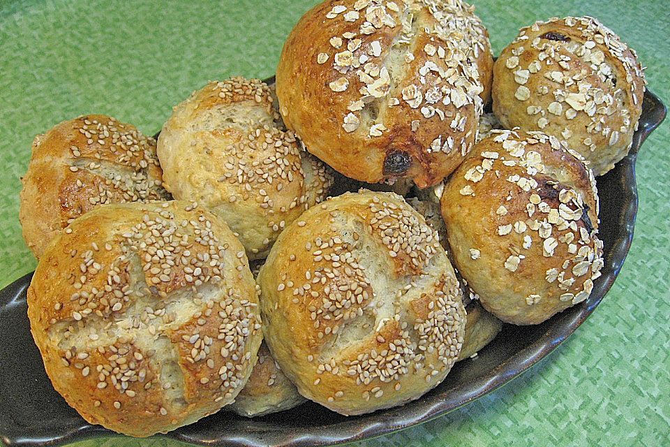 Rosinenbrötchen