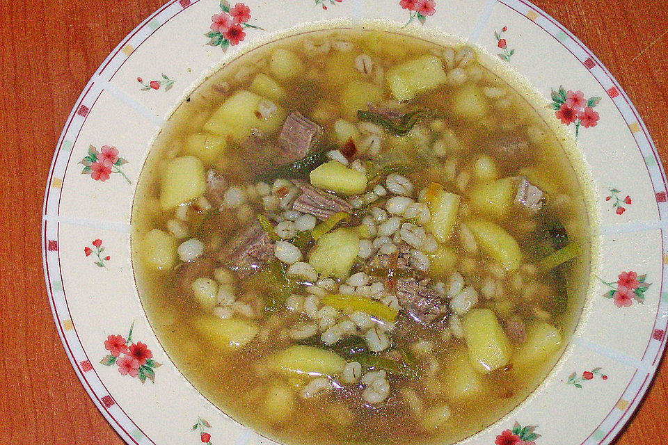 Omis Graupensuppe