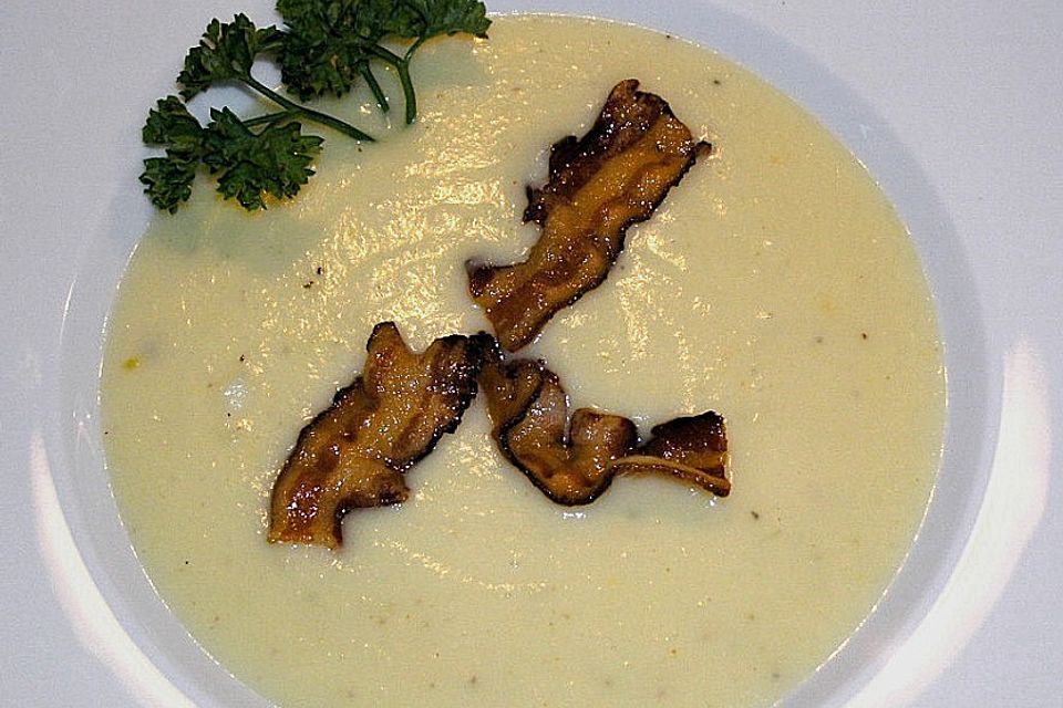 Schwarzwurzelsuppe mit Orangen