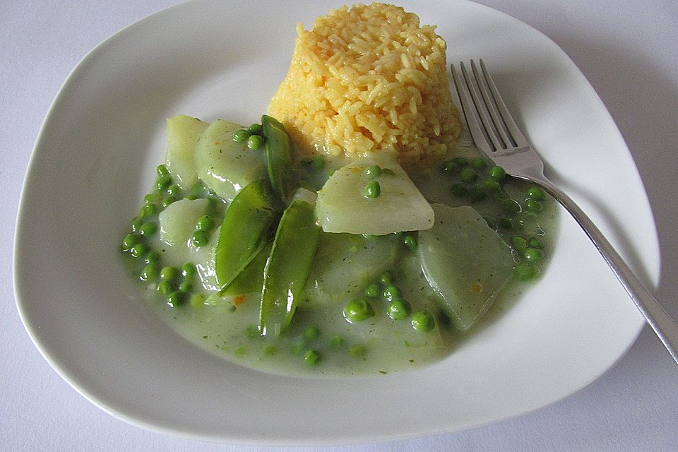 Frühlingsgemüse mit Kräutersauce