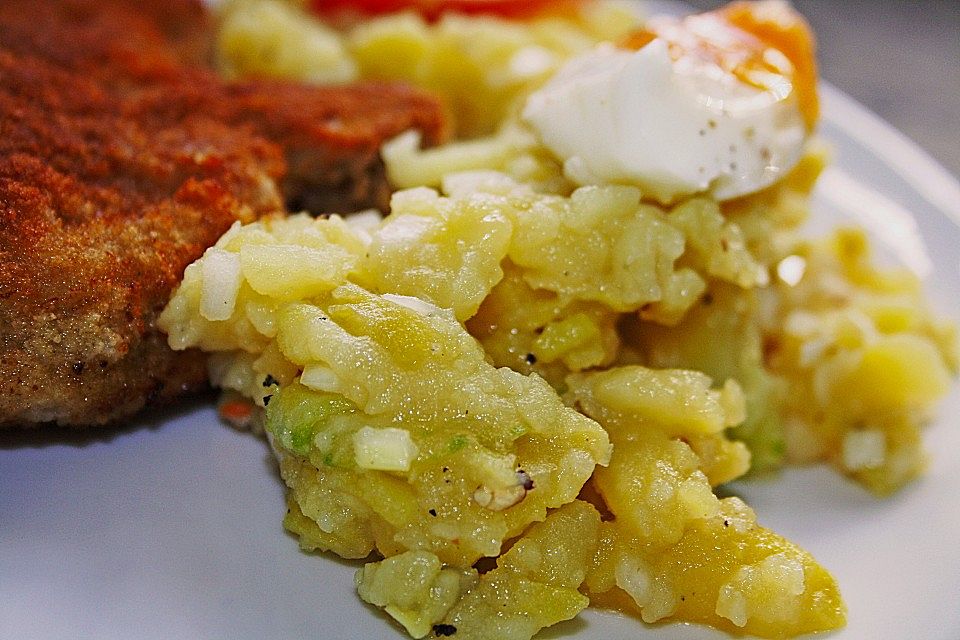 Kartoffelsalat mit Salatgurke