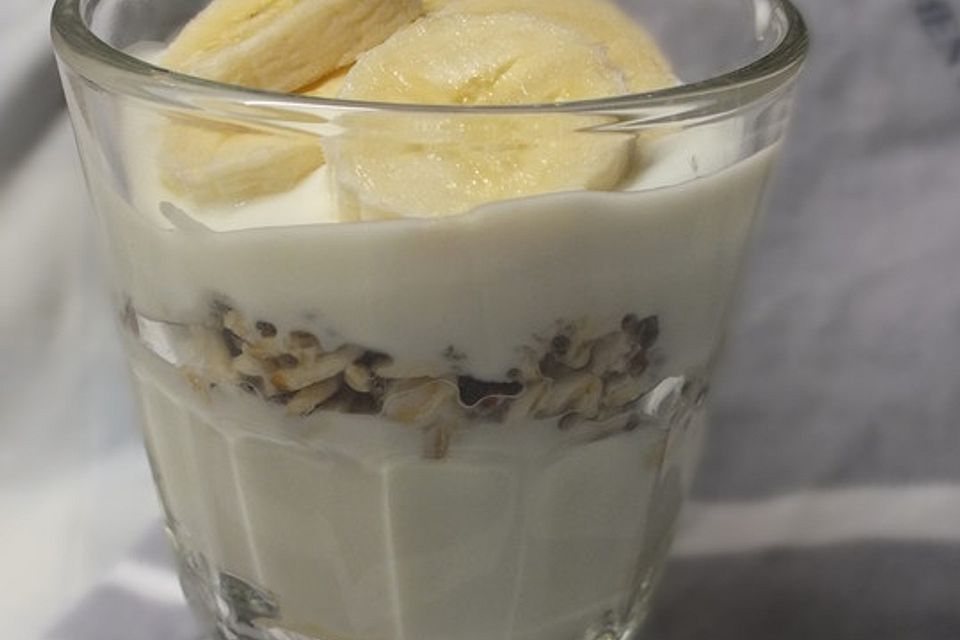 Obst - Joghurt - Müsli