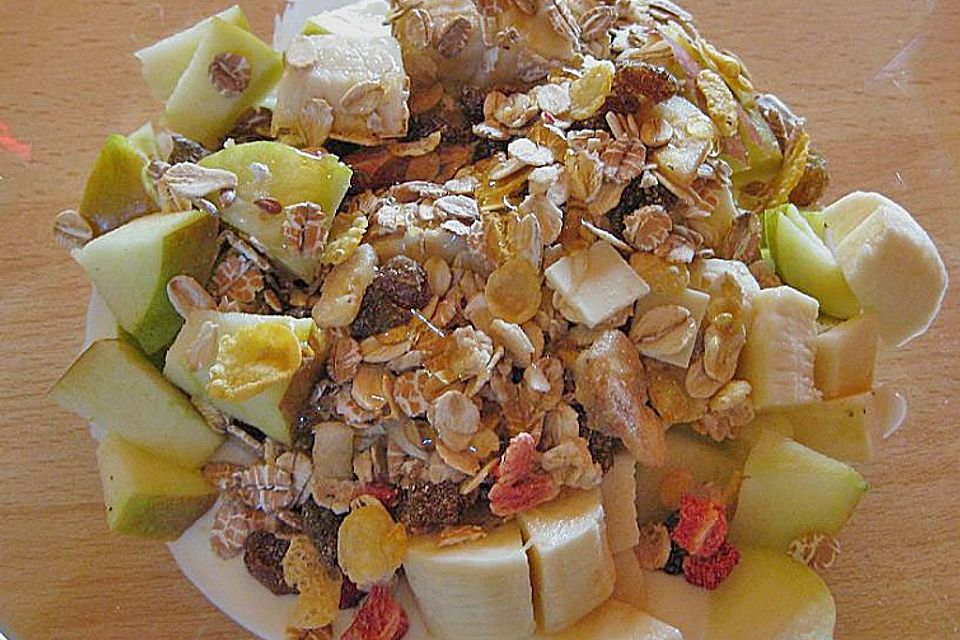 Obst - Joghurt - Müsli