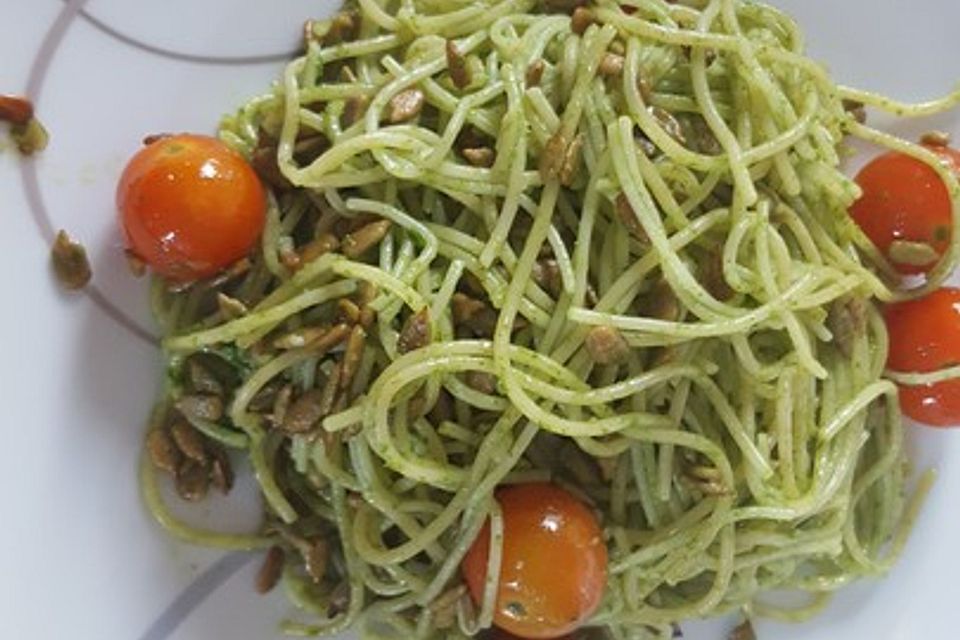 Bärlauchpesto mit Nudeln