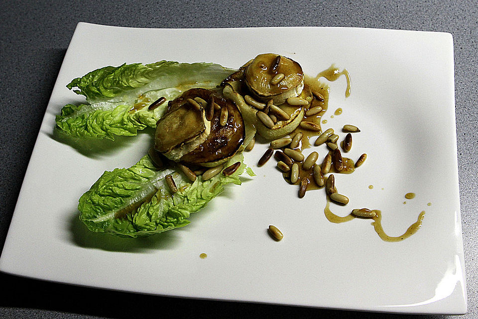 Überbackener Ziegenkäse mit Honigsauce