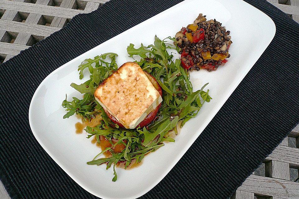 Überbackener Ziegenkäse mit Honigsauce