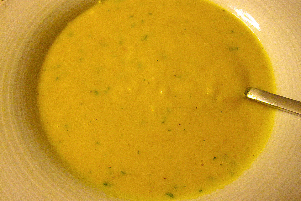 Zauberhafte Pastinakensuppe