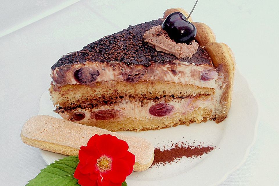 Erdbeer - Tiramisu - Torte