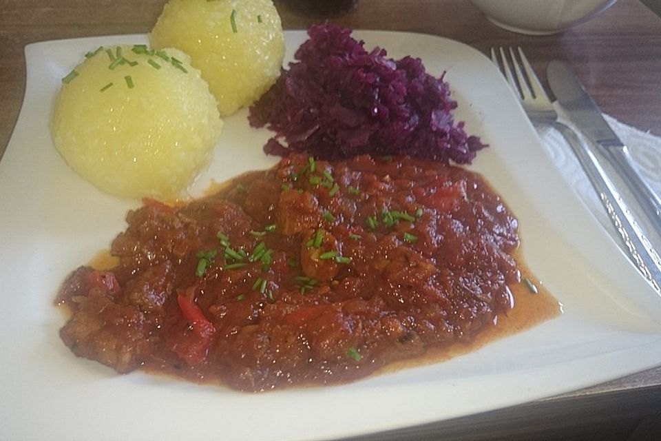 Rotwein - Gulasch