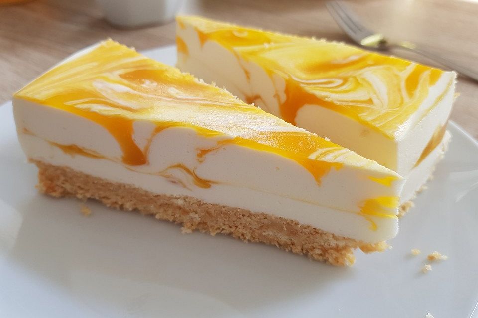 Marmorierte Mango - Joghurt - Torte