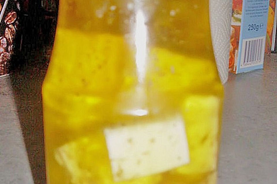 Eingelegter Feta