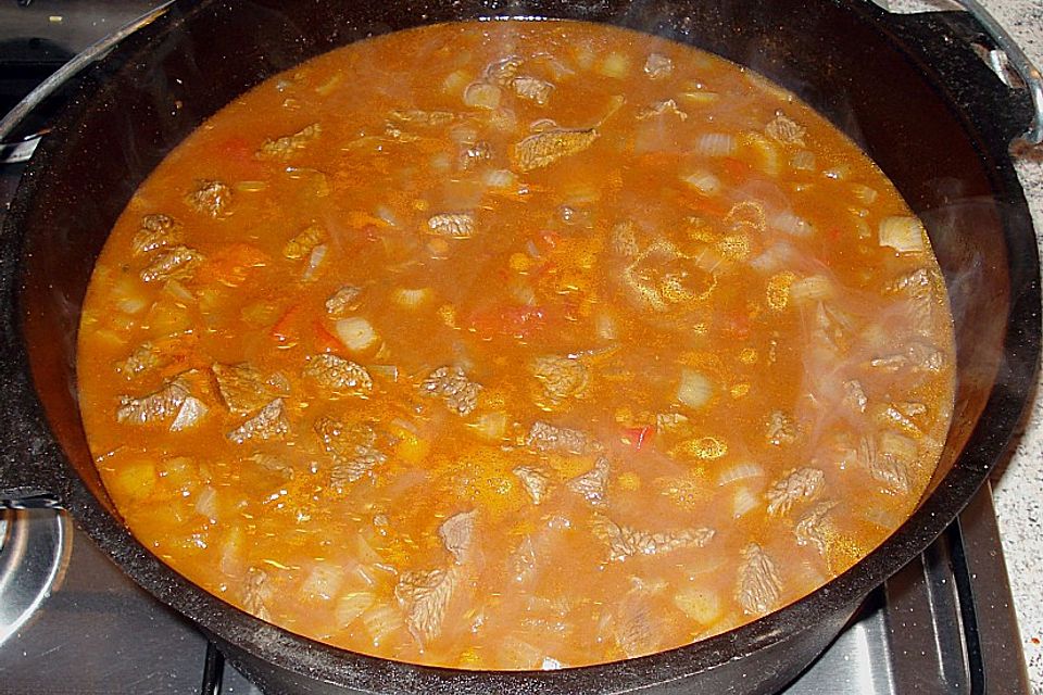 Gulasch im DutchOven