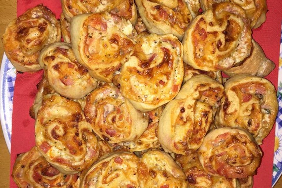 Mini-Pizzaschnecken