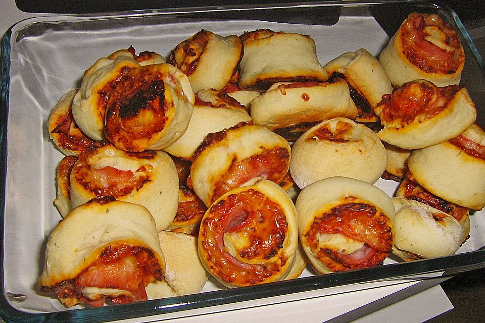 Mini-Pizzaschnecken