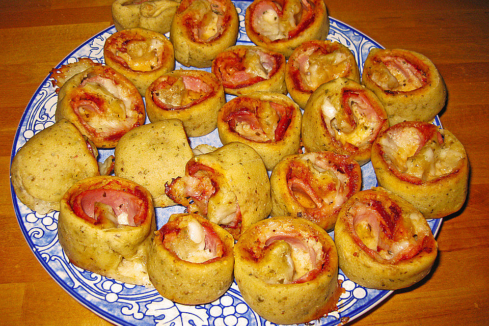 Mini-Pizzaschnecken