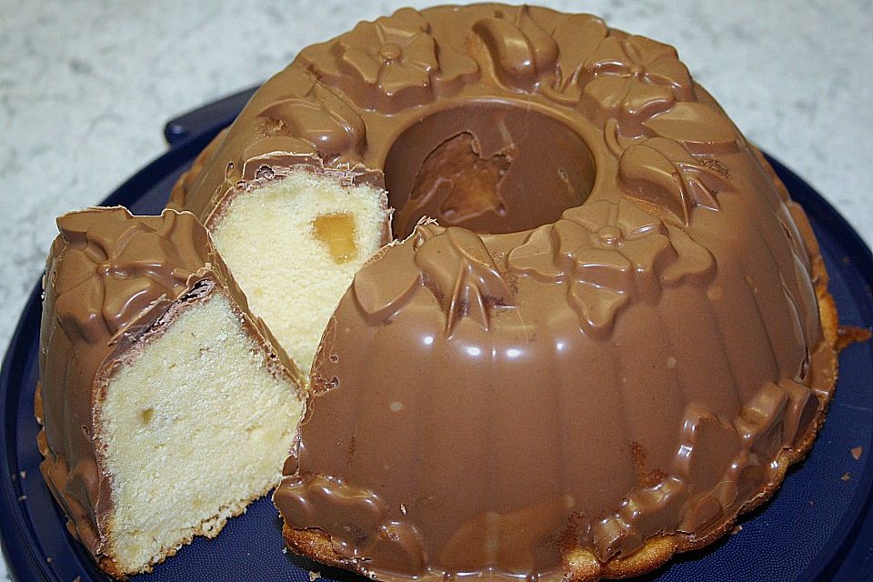 Orangenkuchen mit Schokoglasur