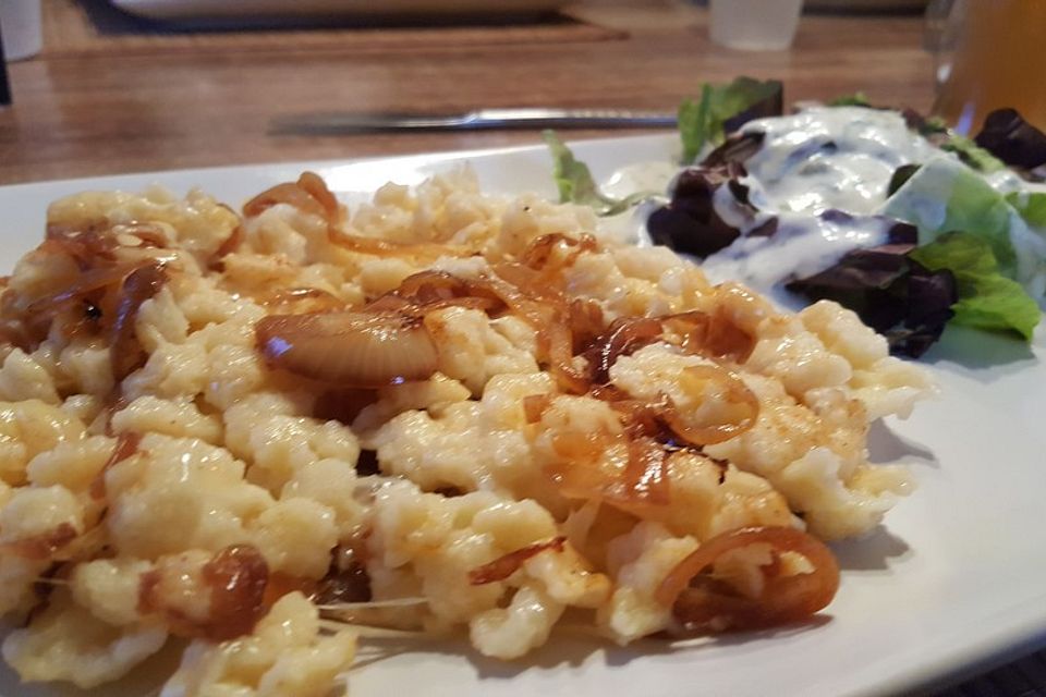 Schwäbische Käsespätzle