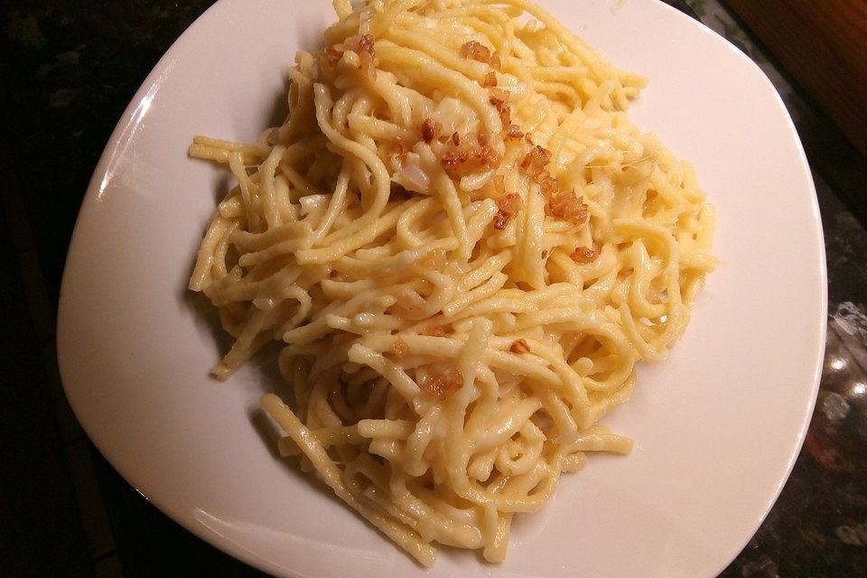 Schwäbische Käsespätzle