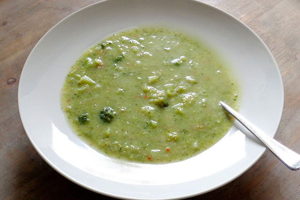 Brokkolisuppe