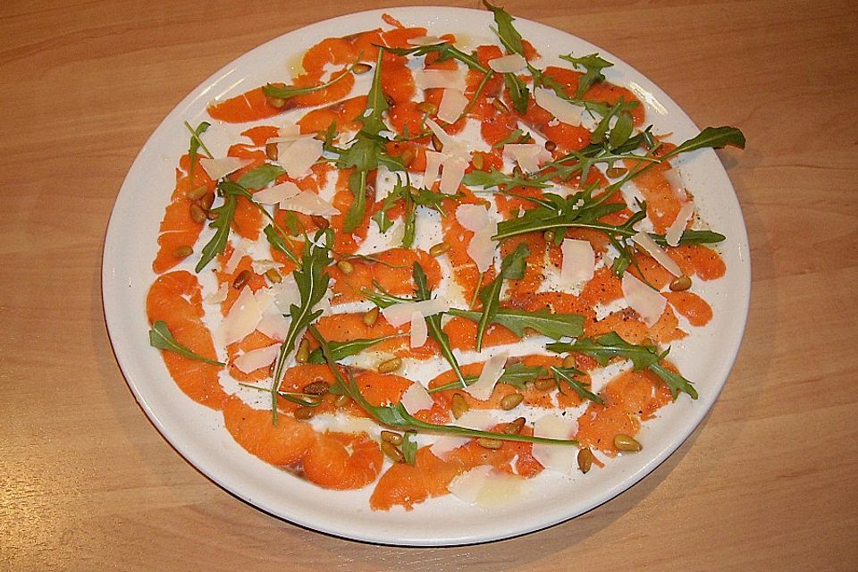 Carpaccio von zweierlei Fisch