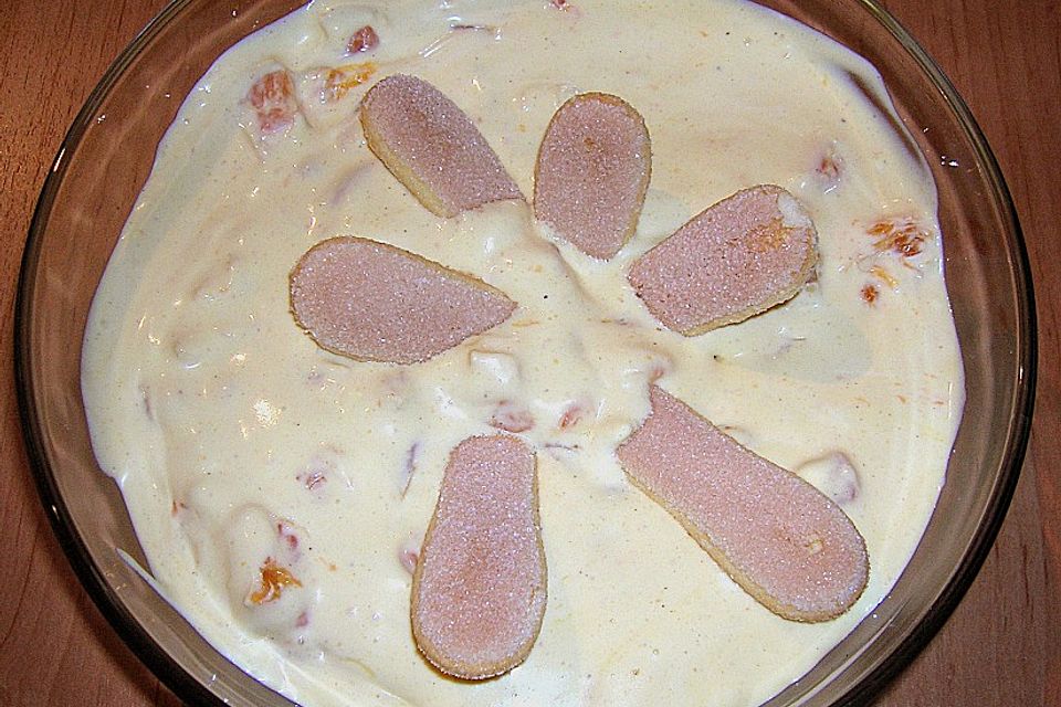 Mandarinencremebecher