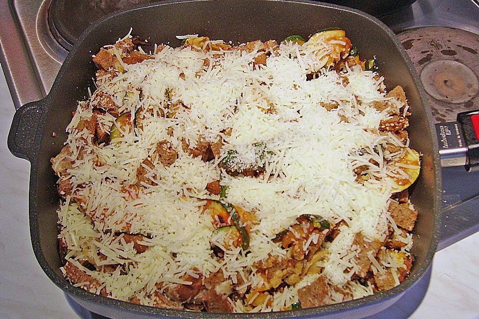 Brot - Zucchini - Auflauf