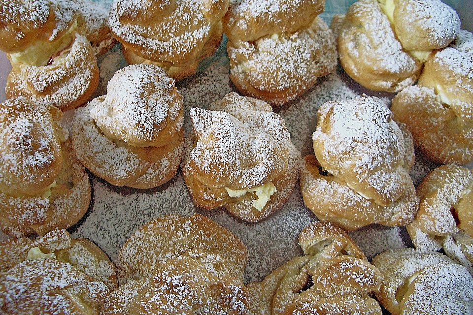 Profiteroles