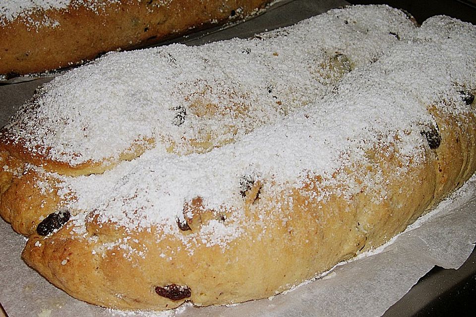 Rheinischer Christstollen