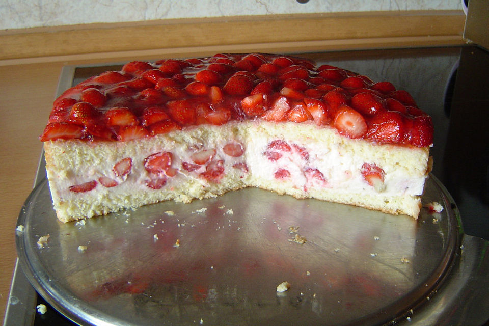 Erdbeer-Vanillecreme-Torte