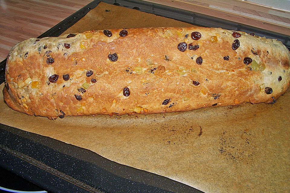 Marzipanstollen