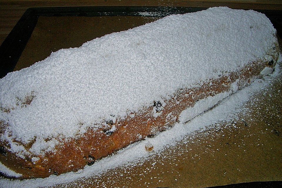 Marzipanstollen