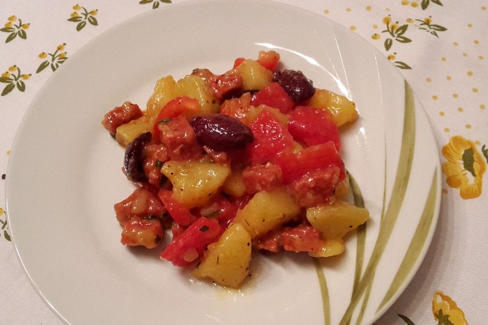 Spanischer Kartoffelsalat mit Chorizo