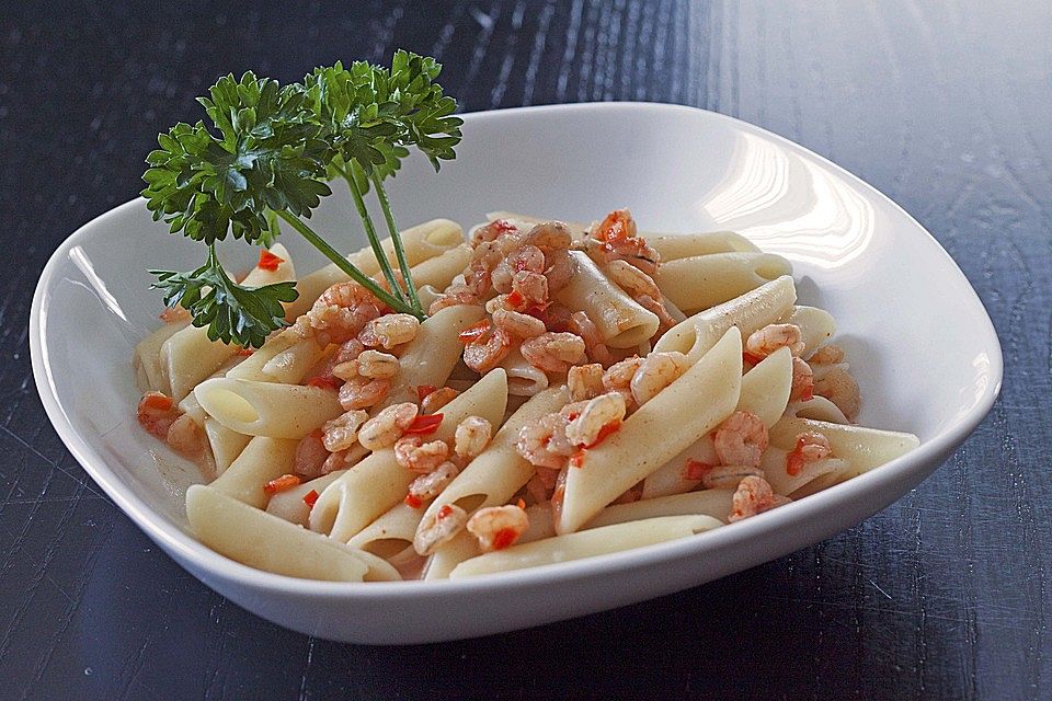 Penne mit Chili - Garnelen