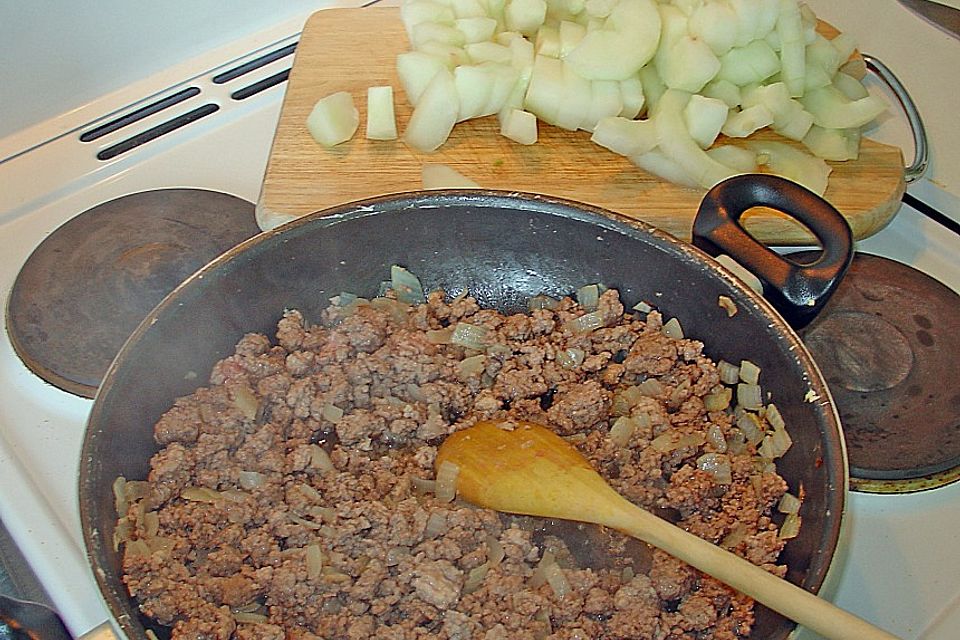 Schmorgurkenpfanne mit Hackfleisch