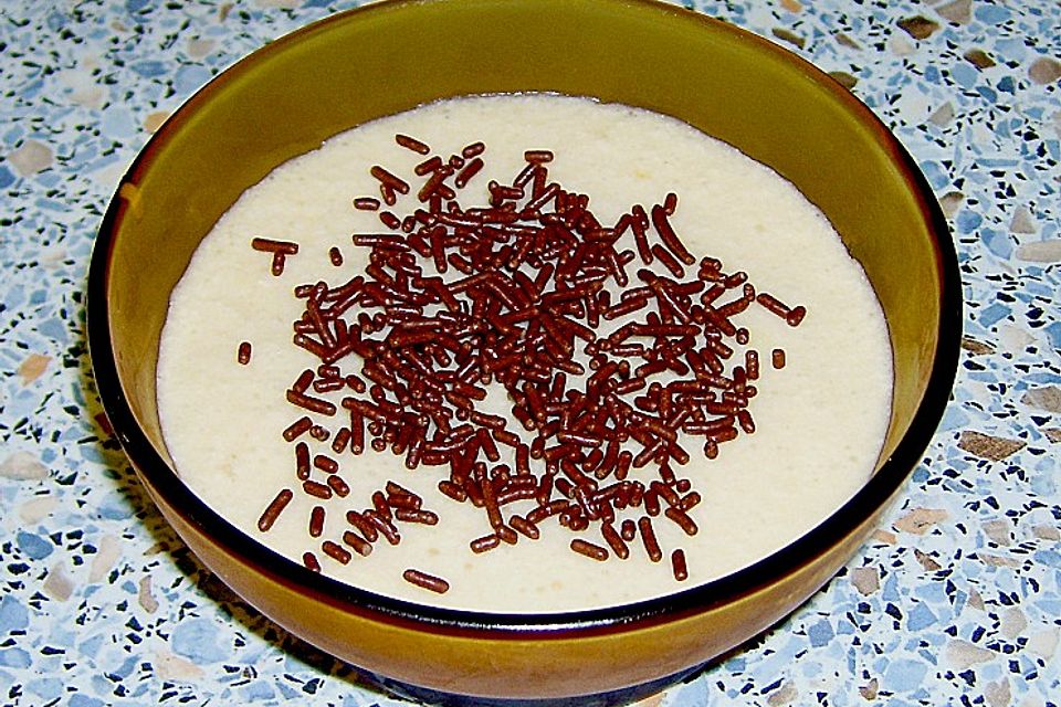 Weiße Mousse au chocolat