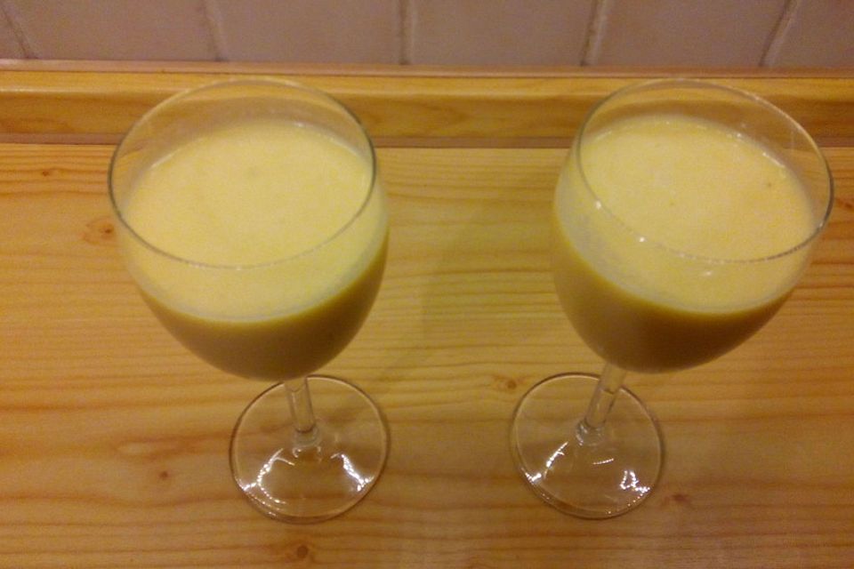 Ananas - Bananen - Cocktail