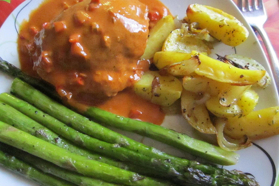 Grüner Spargel mit Kürbiskernöl