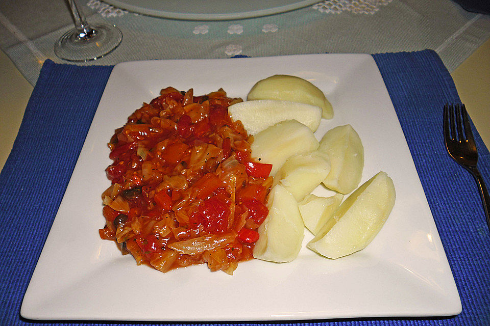 Paprika - Kraut Gulasch